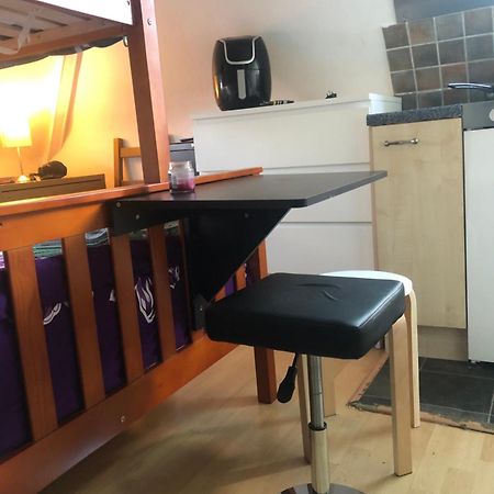 Ferienwohnung Peaceful Studio-Flat With Driveway In Golders Green London Exterior foto